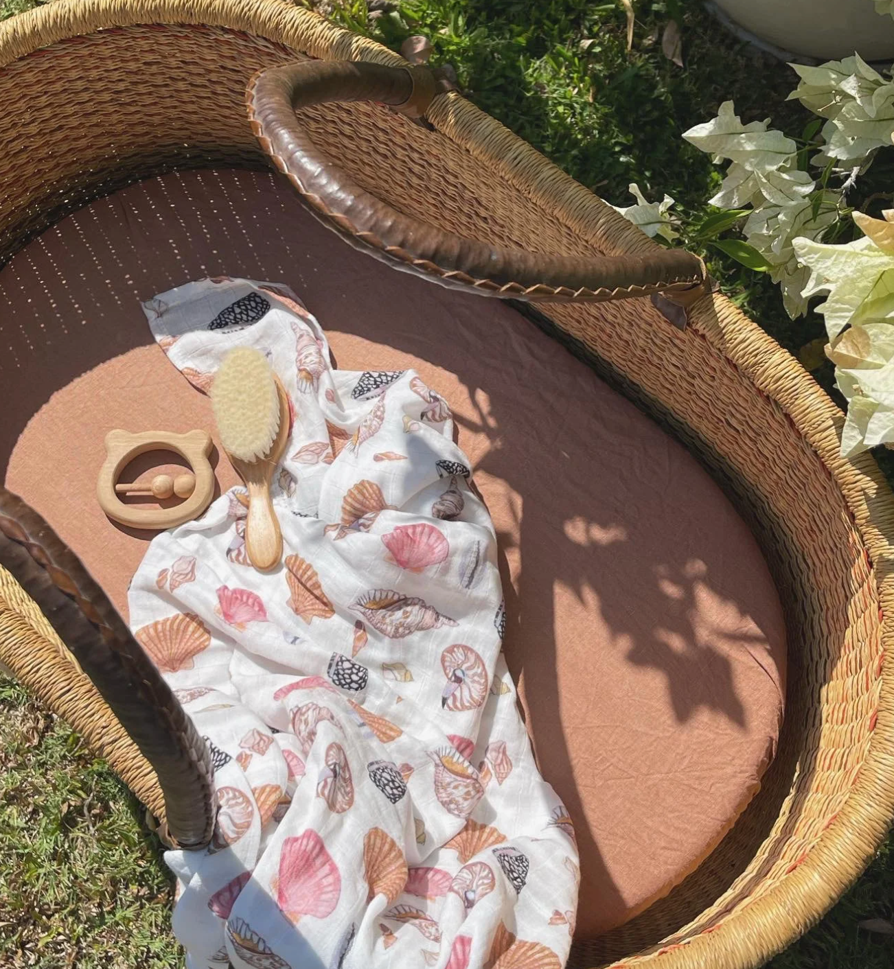 Shell Swaddle | Bamboo & Cotton Blend